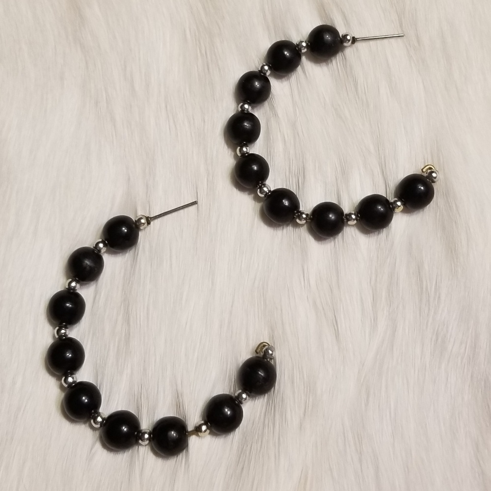🔴 5 for💲10 - Costume Jewelry, Hoop Earrings